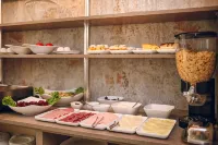 Kenari Hotel