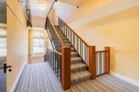 Willoughby House Inn Hotels in Wickliffe