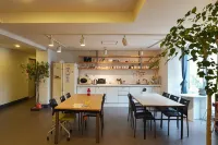 Dongseongro Zero Guesthouse - 2-Star