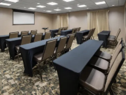Hampton Inn Rochester-Irondequoit Hotels in Rochester