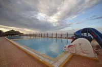 Aylimas Family Hotel