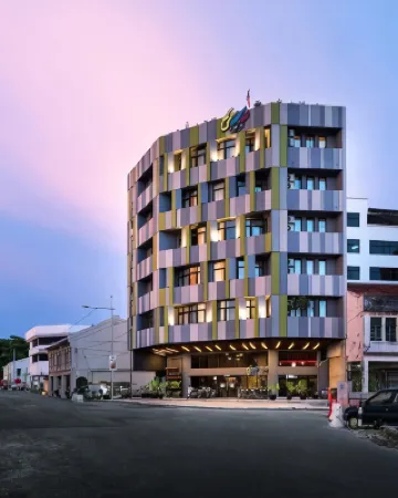 Tido Hostel Penang Hotel berhampiran Queen Victoria Memorial Clock Tower