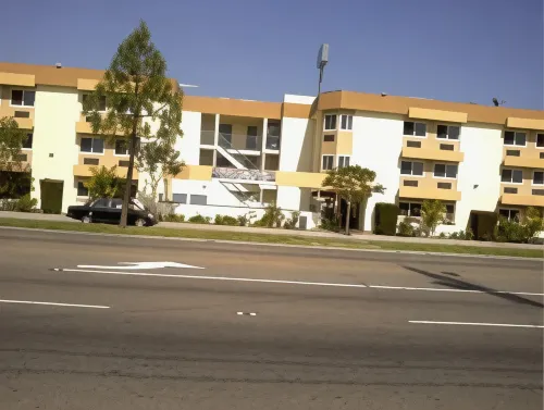 Bellflower Travel Inn Hotels in Bellflower