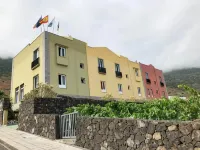 Apartamentos Los Verodes -  Ferienwohnungen