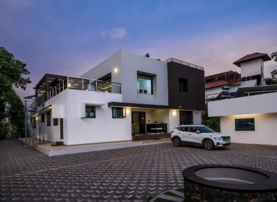 Nadhiyoram River Retreat Hotels near Aluva Railway Station