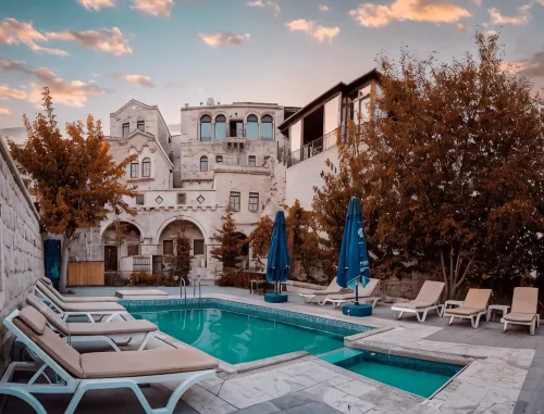 Tekkaya Cave Hotel