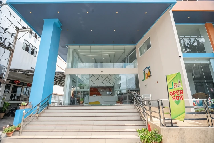 รูปภาพของJda Hotel