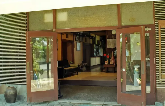 漣波旅館（漣波館）