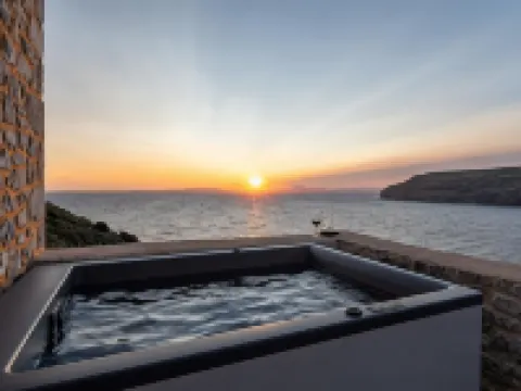 Limeni Village Hotels in Itilo