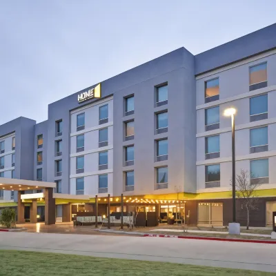 Home2 Suites by Hilton North Dallas Central Expy Hotel a Dallas
