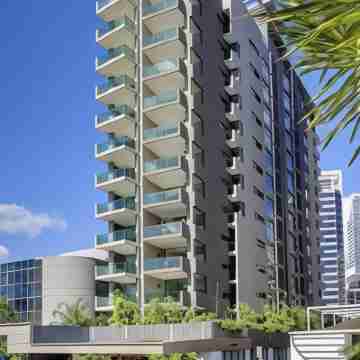 Quattro on Astor Hotel Exterior