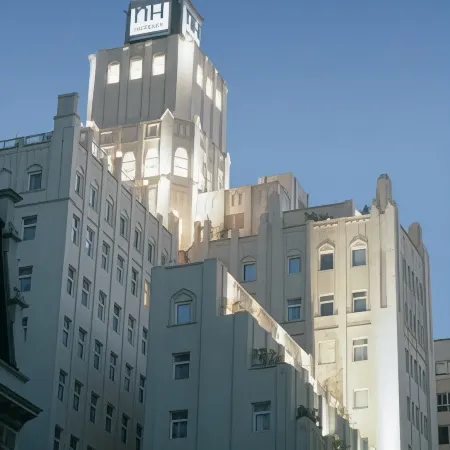 NH Buenos Aires City