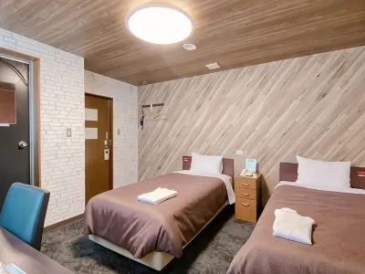 โรงแรมซีเล็คท์ อินน์ สึยามะ โรงแรมใน