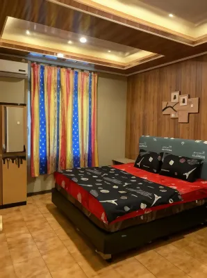 Villa Kota Bunga Puncak 5+1 Kamar Dengan Kolam Renang Pribadi Hotel a Batulawang