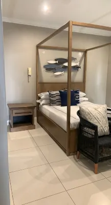 Superb beachside 3-bedroom apartment with WiFi in Durban Hotels in Durban Point Waterfront