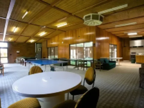 Golden Grain Motor Inn Hotels in Horsham