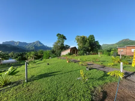 Hava'i Lodge Отели в г. Тюмараа