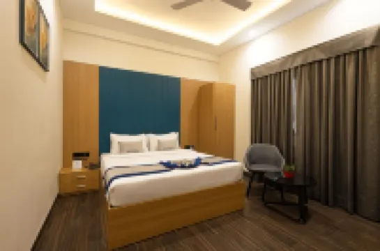 Pravasa Stay Near Luv Kush Square