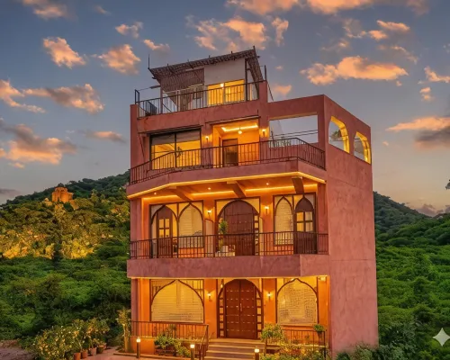 Artisav House Hotels in Amer