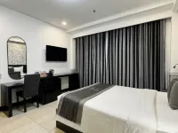 Lion 8 Hotel