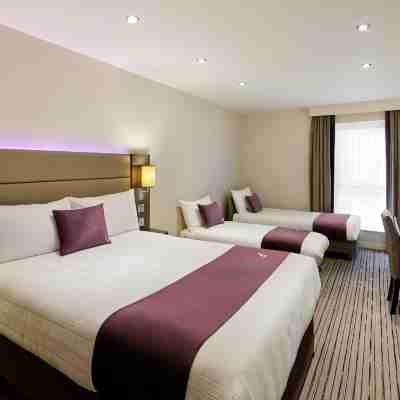 Premier Inn Tonbridge Rooms