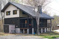 Slow House Niseko with Private Onsen