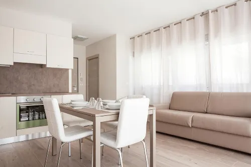 Astoria Suite Apartments - Apartments