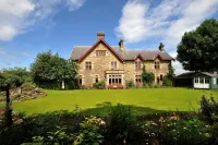 St Michaels Guest House - parking