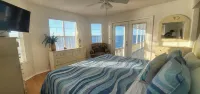 Bayfront Gulf Shores Retreat • Near Beach • Dolphin Views • Sleeps 11 - Country Houses