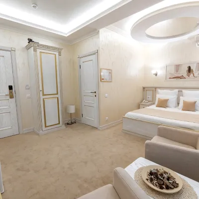 Invajt Hotel Отели рядом с достопримечательностью «Станция метро Кантемировская»