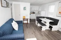 Two Bedroom Cottage - Wifi