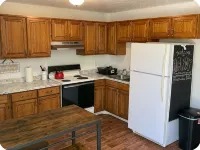 A charming 2BR home—better than a room—Vacation Condo No. 6, Near Spring River Hotels in Sharp County