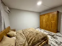 Luxurious Teak Furnished City Apartment w/ Pool  호텔