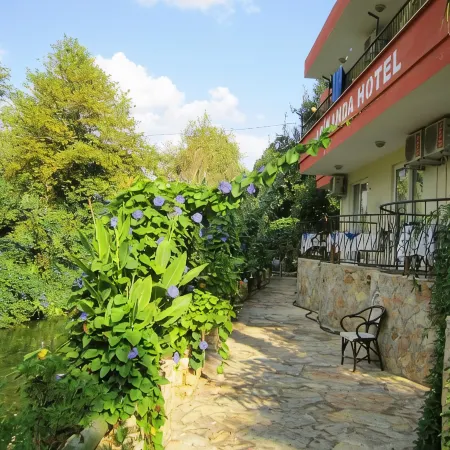 Arikanda Rıver Garden