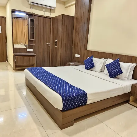 StayGuru Hotel Atithi