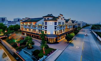 Atour Hotel (South Xinhua Road, Wuzhen)
