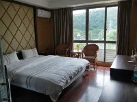 Longyan Jinma Hotel