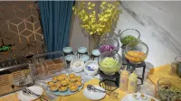 Yijia Holiday Hotel - 조식 운영