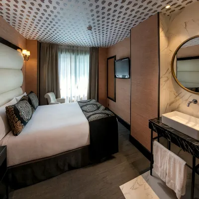 Hotel Mirador de Chamartin Hoteles cerca de Edificio Mirador