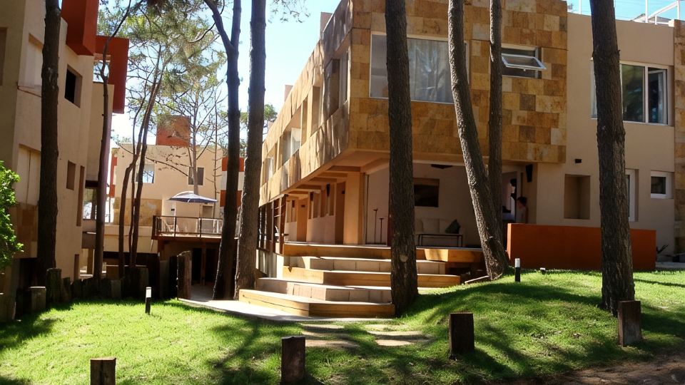 Jaina Resort & Spa