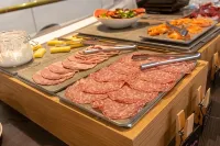 Copthorne Hotel Manchester Salford Quays - breakfast