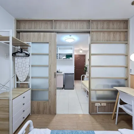 Citispace 1BR Unit Ridgewood Towers Near BGC #RW17