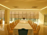 音譯:肖普尼爾·辛德胡 科克斯巴扎爾酒店
