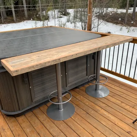 Funky style house with the outdoors at your feet, yet within city limits!