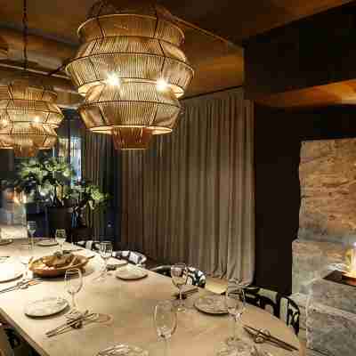 Aura City Hotel Dining/Meeting Rooms