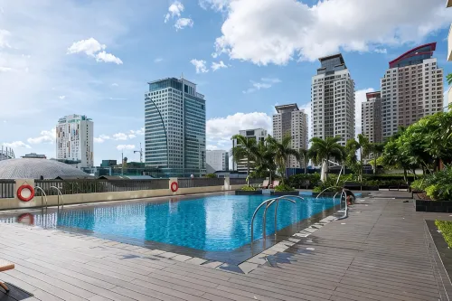 Skyline Stay in Araneta Cubao w/ Karaoke & Netflix - balcony