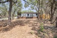 Peaceful & Private Riverfront Modern 3/3 on a 1.7 Acre Nature Peaceful & Private - 부티크