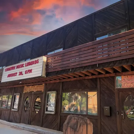 Welcome To The New Kanab Lodge Suite 21