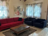 Free Loaner car….Barbados Charming 3-Bedroom with AC, WiFi in ST James. Hotels in Prospect