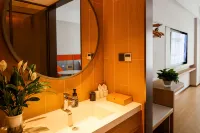 Interstate Honghu Hotel - Pet friendly